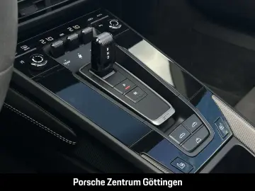 PORSCHE 992 911 Carrera GTS Cabriolet BOSE Sportabgas