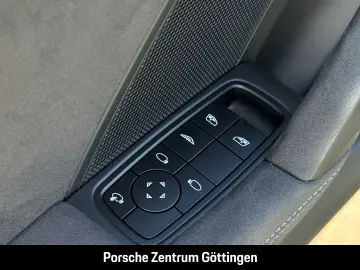 PORSCHE 992 911 Carrera GTS Cabriolet BOSE Sportabgas