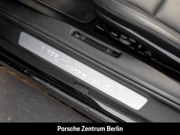 PORSCHE 992 911 Carrera S Cabrio HA-Lenkung InnoDrive