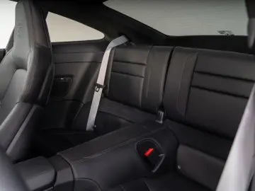 PORSCHE 992.2 Carrera GTS T-Hybrid  1 Hd. 4.800Km