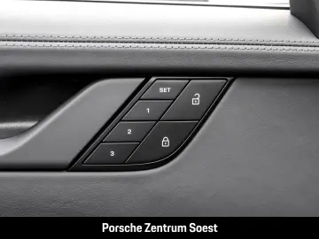 PORSCHE 992 Carrera GTS PASM Liftsystem Surround-View