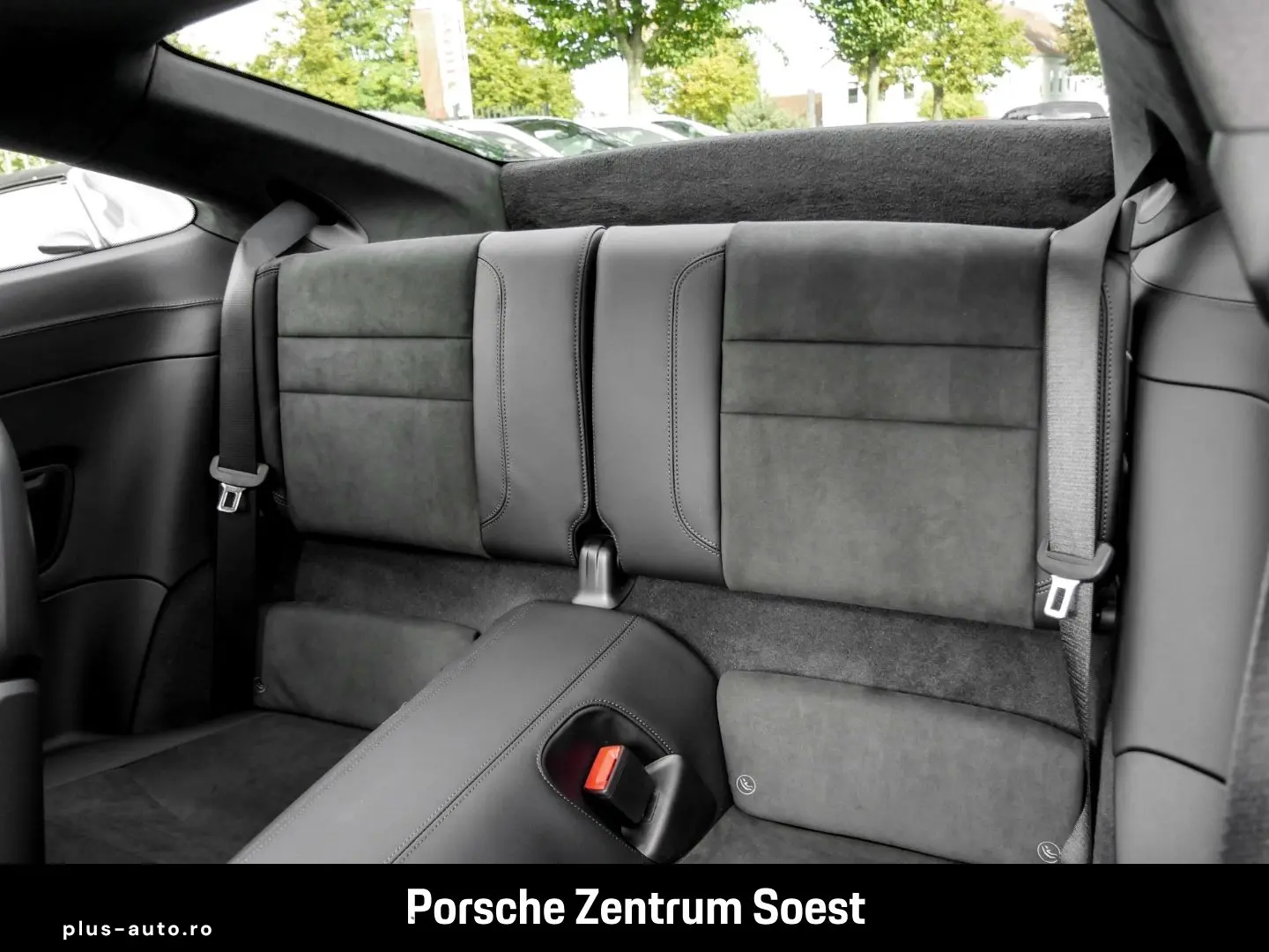 PORSCHE 992 Carrera GTS PASM Liftsystem Surround-View