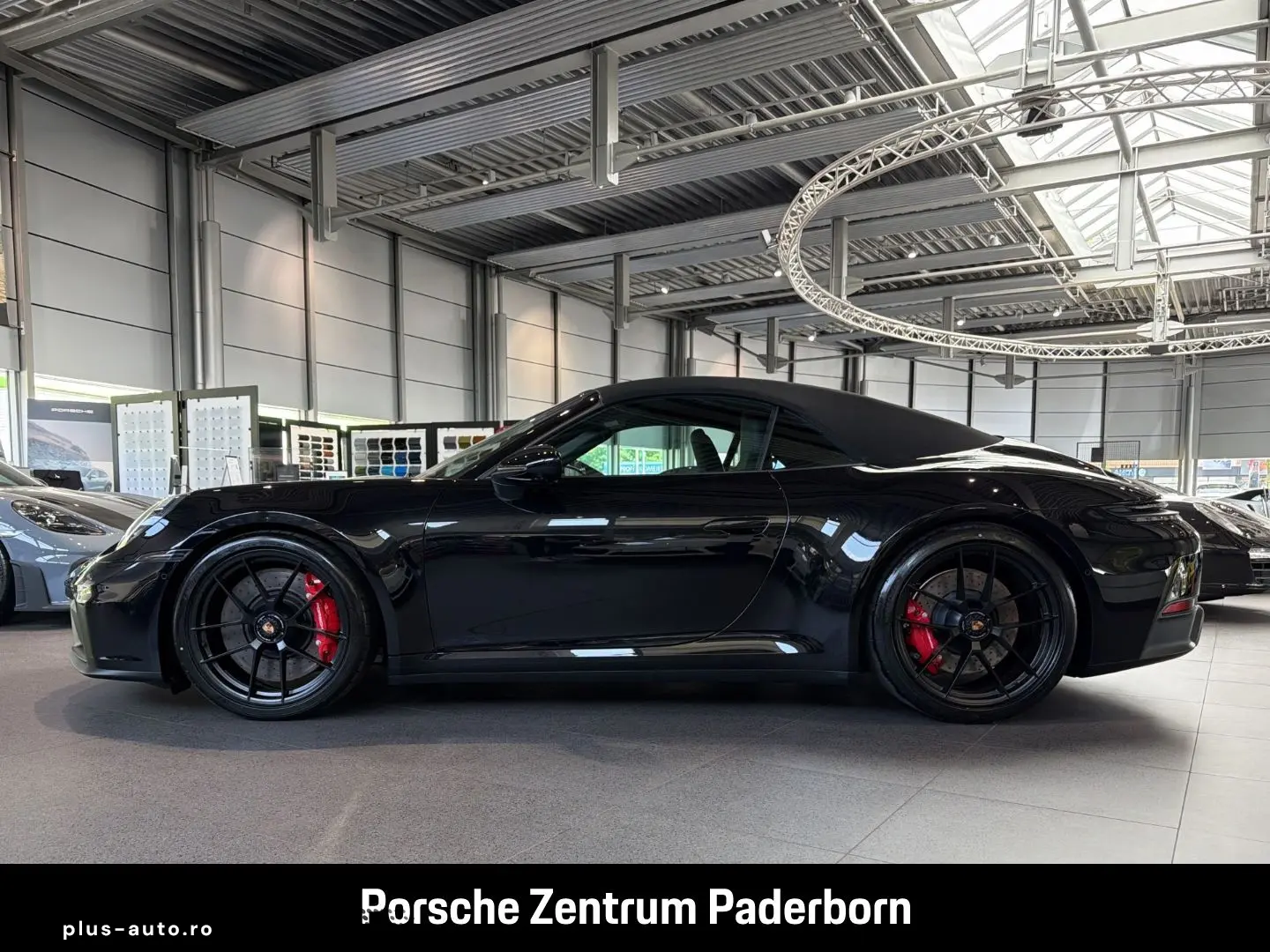 PORSCHE 992 911 Carrera GTS Cabrio Surround View BOSE