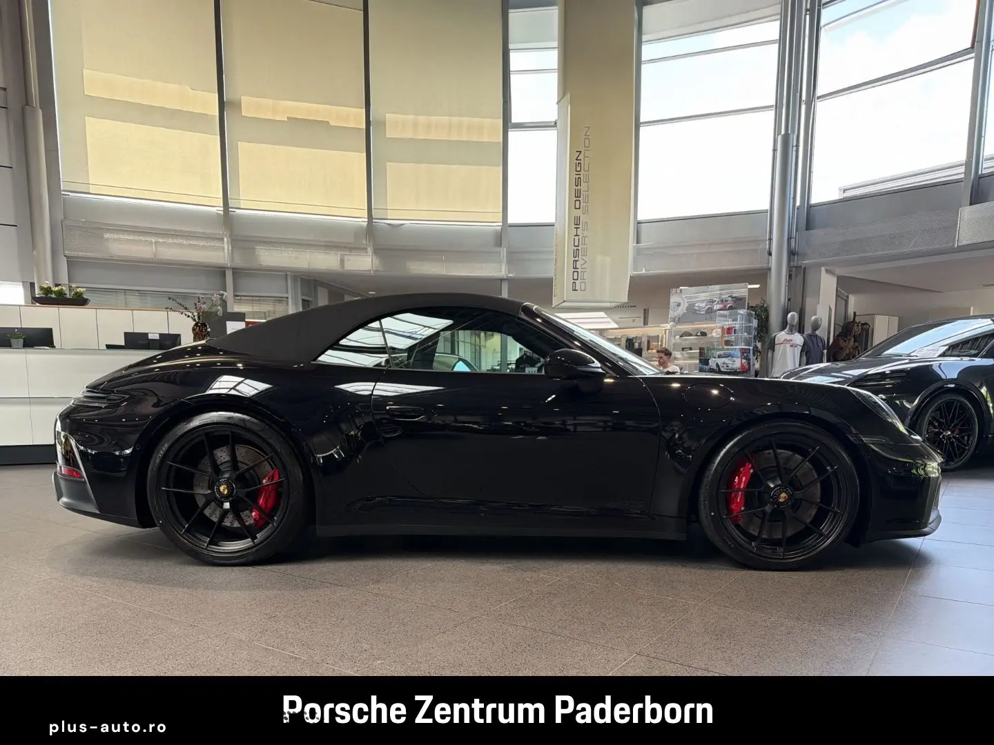 PORSCHE 992 911 Carrera GTS Cabrio Surround View BOSE