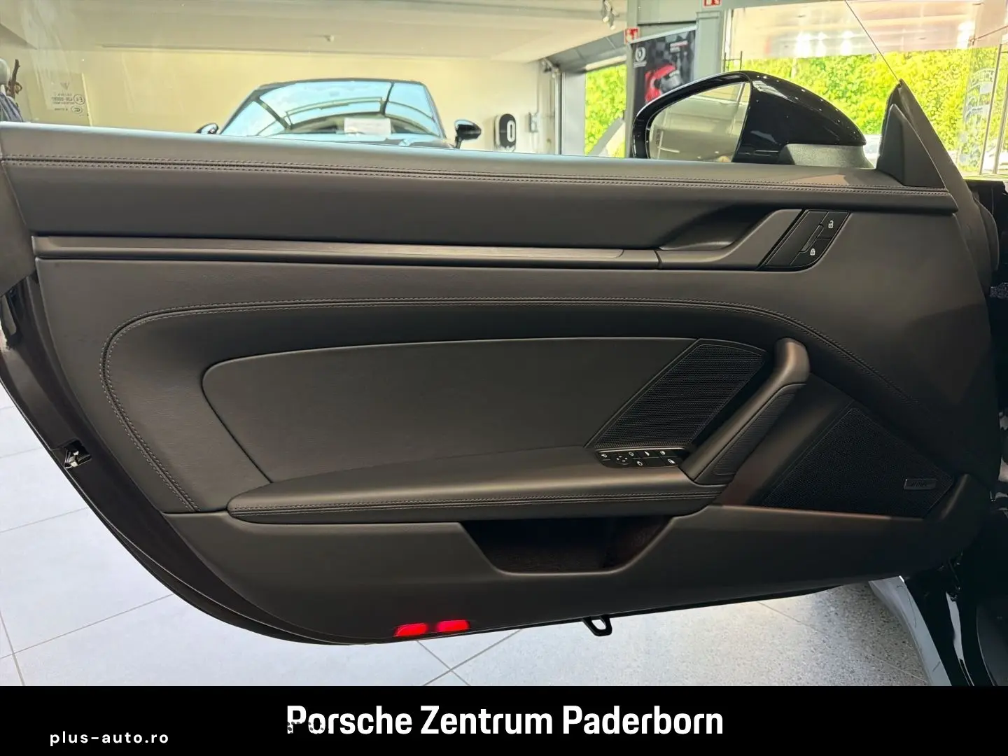 PORSCHE 992 911 Carrera GTS Cabrio Surround View BOSE