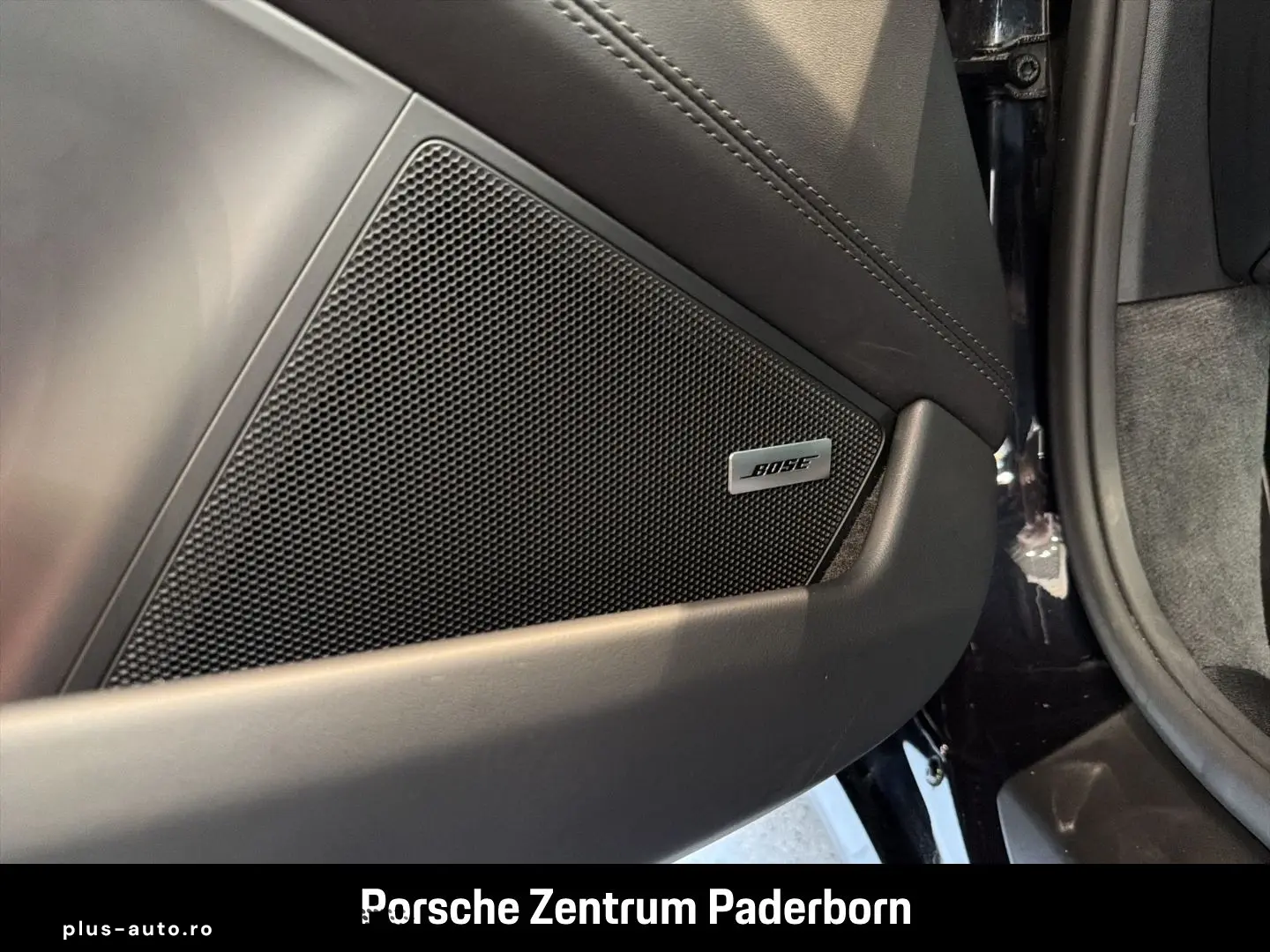 PORSCHE 992 911 Carrera GTS Cabrio Surround View BOSE