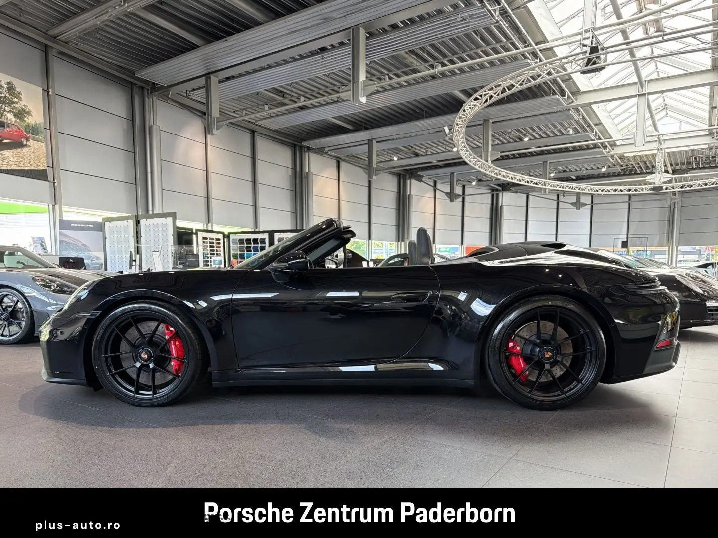 PORSCHE 992 911 Carrera GTS Cabrio Surround View BOSE