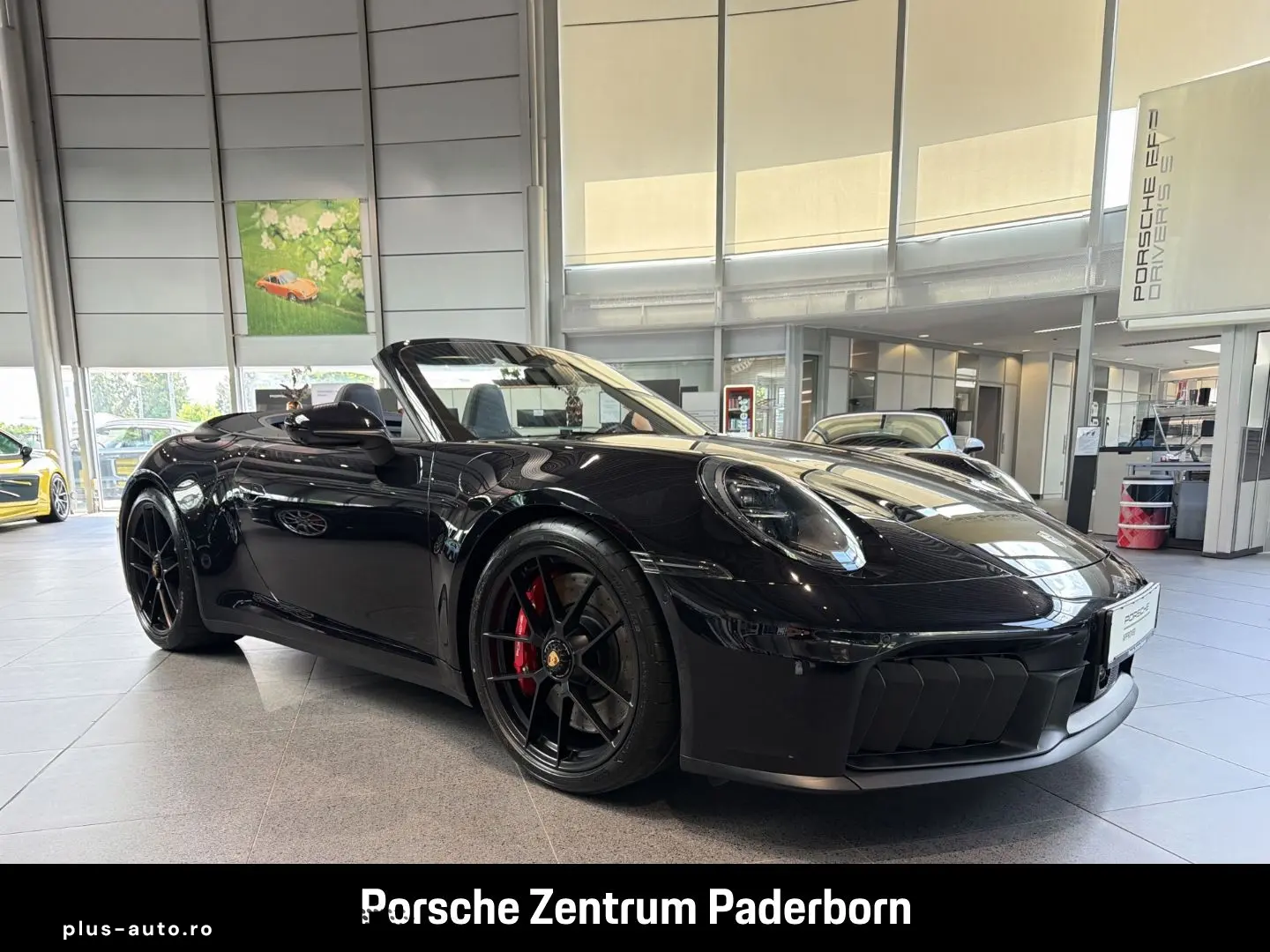 PORSCHE 992 911 Carrera GTS Cabrio Surround View BOSE