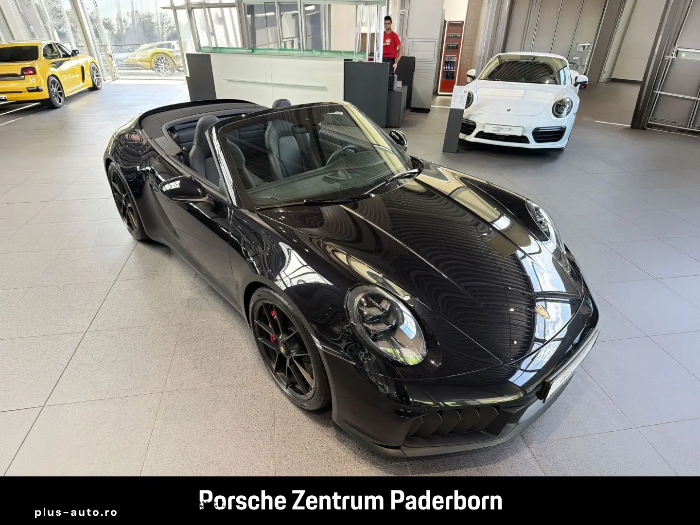 PORSCHE 992 911 Carrera GTS Cabrio Surround View BOSE