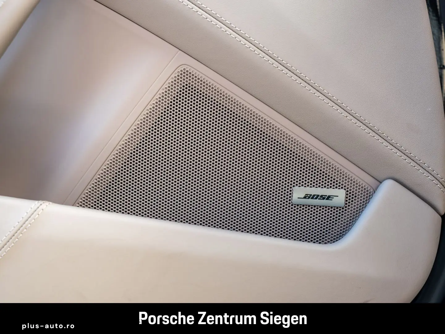 PORSCHE 992 Carrera GTS Cabriolet Lift Matrix Bose 360Sp