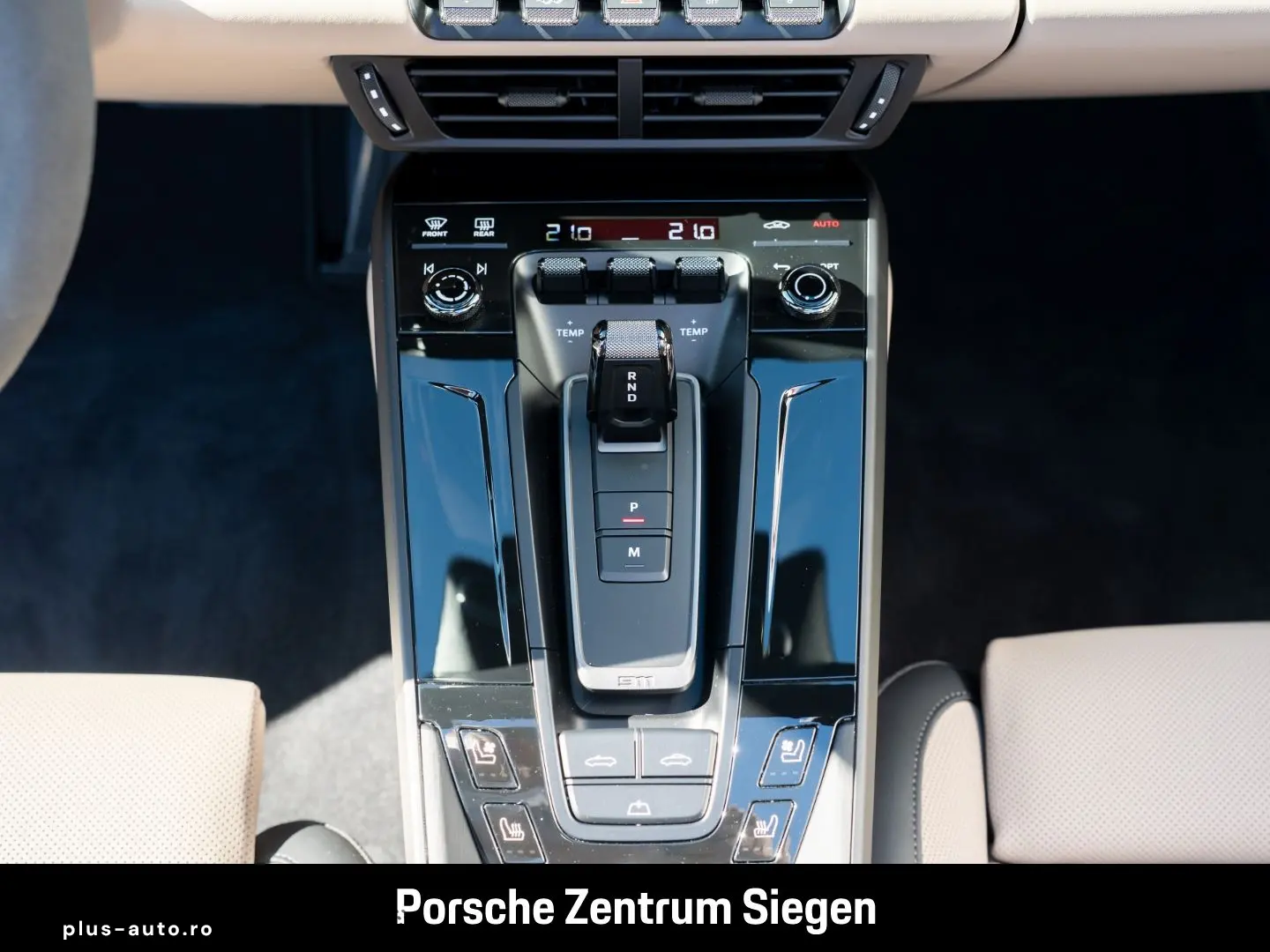 PORSCHE 992 Carrera GTS Cabriolet Lift Matrix Bose 360Sp