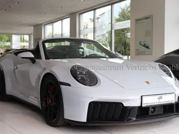 PORSCHE 992 .2 911 Carrera 4 GTS Cabrio NEW MY25 6&a…