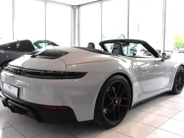 PORSCHE 992 .2 911 Carrera 4 GTS Cabrio NEW MY25