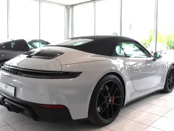 PORSCHE 992 .2 911 Carrera 4 GTS Cabrio NEW MY25