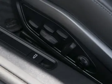 PORSCHE 992 911 Targa 4 GTS Burmester Liftsystem-VA PDCC