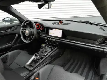 PORSCHE 992 4.0 GT3 Touring - 992.2 - Manual