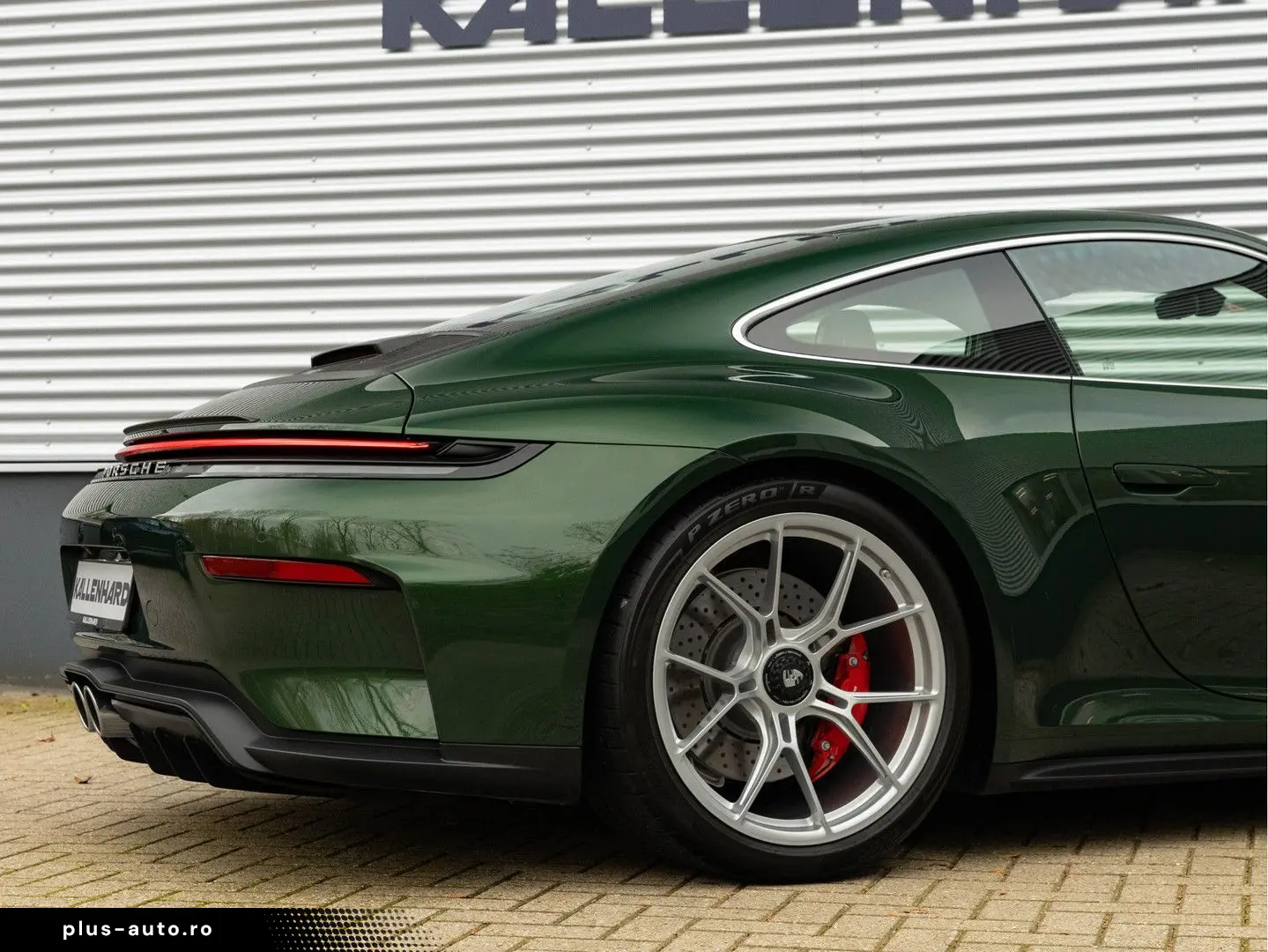 PORSCHE 992 4.0 GT3 Touring - 992.2 - Manual