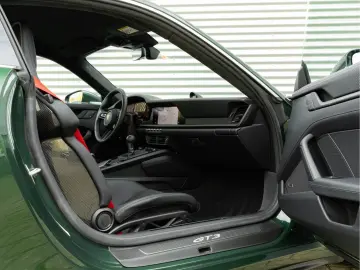 PORSCHE 992 4.0 GT3 Touring - 992.2 - Manual
