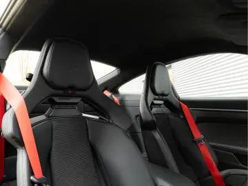 PORSCHE 992 4.0 GT3 Touring - 992.2 - Manual