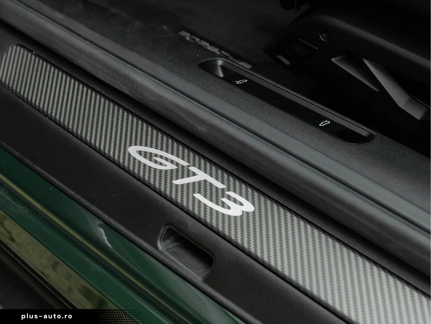 PORSCHE 992 4.0 GT3 Touring - 992.2 - Manual