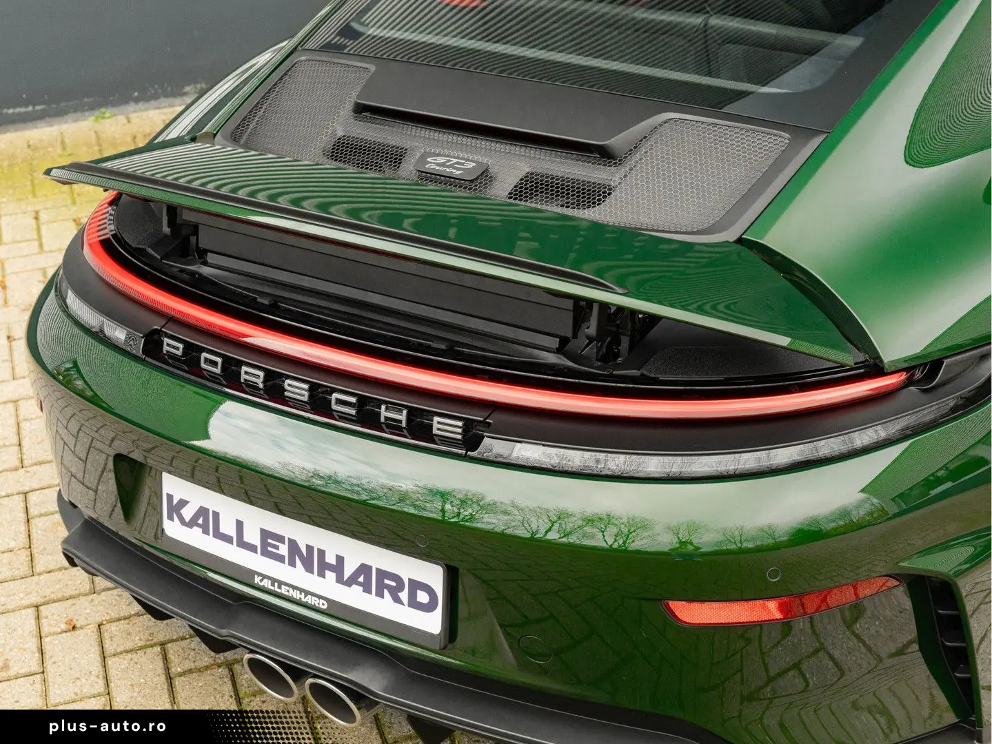 PORSCHE 992 4.0 GT3 Touring - 992.2 - Manual