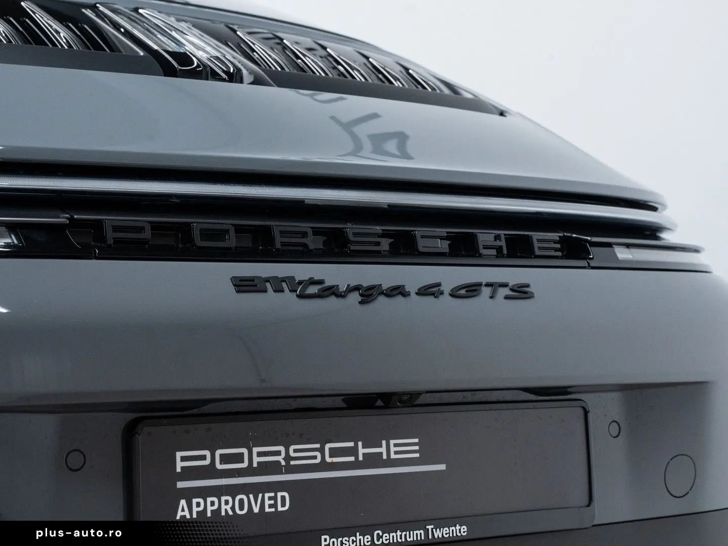 PORSCHE 992 Targa 4 GTS