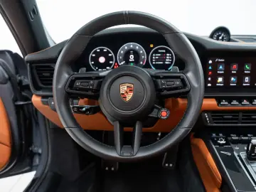 PORSCHE 992 Targa 4 GTS