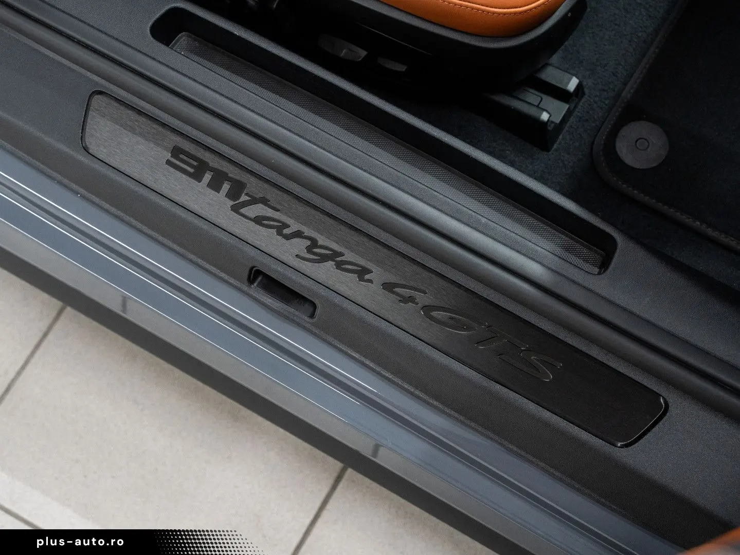 PORSCHE 992 Targa 4 GTS