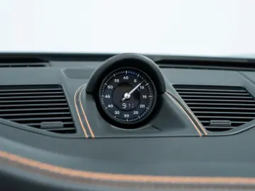 PORSCHE 992 Targa 4 GTS