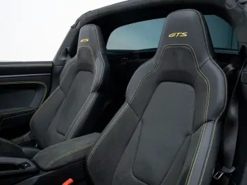 PORSCHE 992 Targa 4 GTS