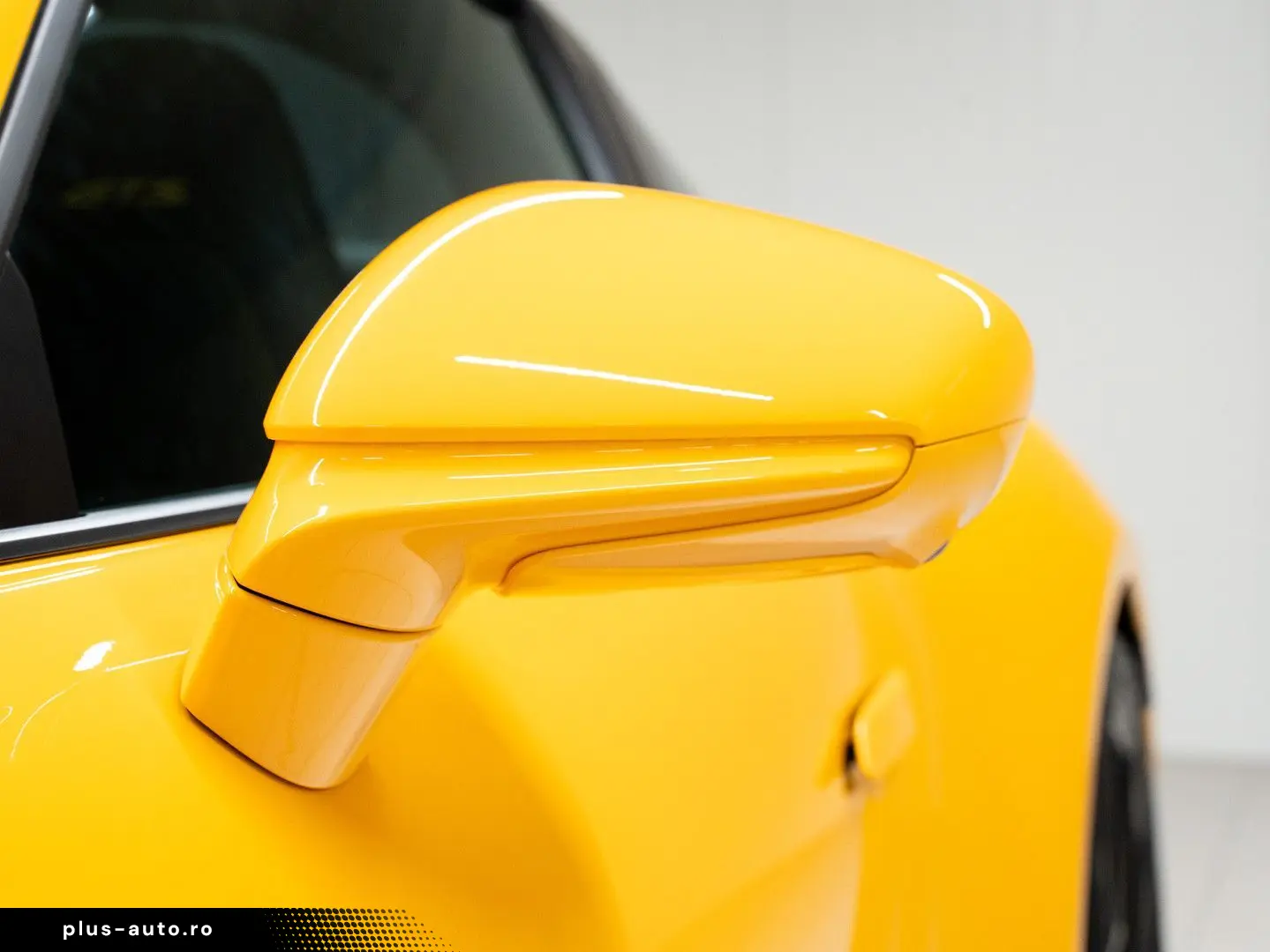 PORSCHE 992 Targa 4 GTS