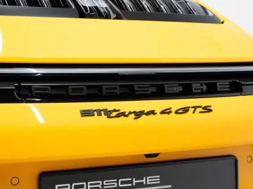 PORSCHE 992 Targa 4 GTS