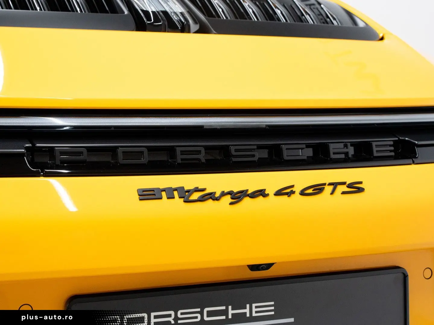 PORSCHE 992 Targa 4 GTS