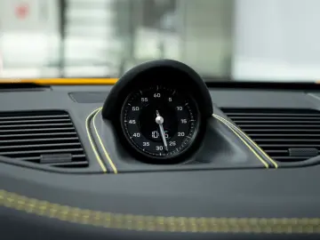 PORSCHE 992 Targa 4 GTS