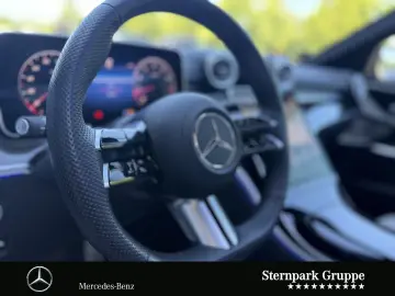 MERCEDES-BENZ C 180 AMG Edition Pano Burm Memory Gre…
