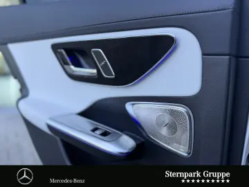 MERCEDES-BENZ C 180 AMG Edition Pano Burm Memory Gre…