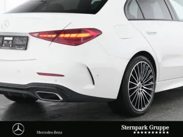 MERCEDES-BENZ C 180 AMG Edition Pano Burm Memory Gre…