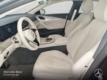 MERCEDES-BENZ CLS 300 d 4M 2x AMG LEDER SD LED MEMORY RFK