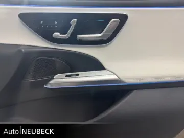 MERCEDES-BENZ Mercedes-AMG E 53 EQ 4M  T Pano 3D AHK…
