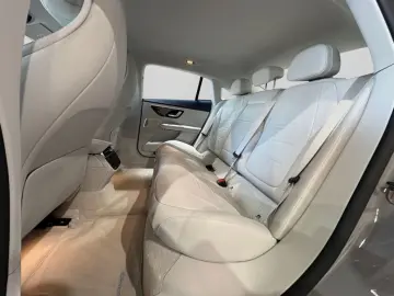 MERCEDES-BENZ EQE 43 AMG 4M DISTR 360  MEMO BURM KEYL HUD