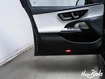 MERCEDES-BENZ E 300 de 4M AMG Prem  20  Night Pano S…