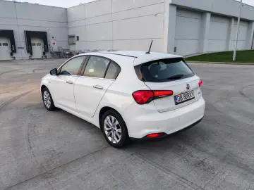 Fiat Tipo  Model Lounge!