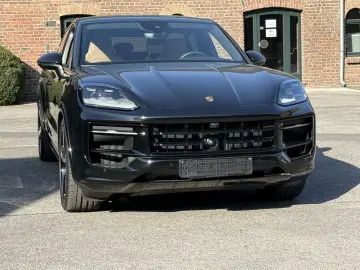 PORSCHE Cayenne Coupe SPORTDESIGN-PAKET 22 EXCLUSIVE