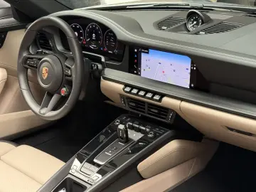 PORSCHE 992 911 Targa 4 GTS T-Hybrid  BOSE PORSCHE INNOD