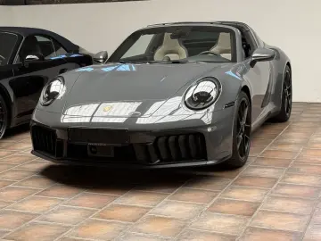 PORSCHE 992 911 Targa 4 GTS T-Hybrid  BOSE PORSCHE INNOD