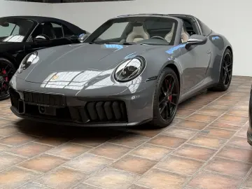 PORSCHE 992 911 Targa 4 GTS T-Hybrid  BOSE PORSCHE INNOD