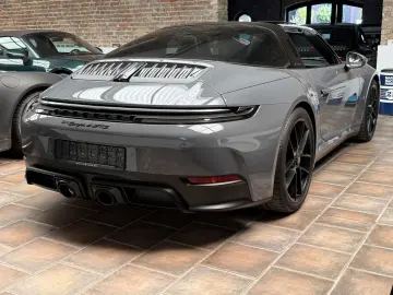 PORSCHE 992 911 Targa 4 GTS T-Hybrid  BOSE PORSCHE INNOD