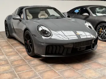 PORSCHE 992 911 Targa 4 GTS T-Hybrid  BOSE PORSCHE INNOD