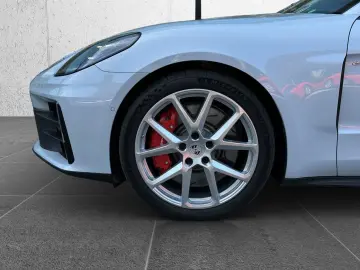 PORSCHE Panamera 4S E-Hybrid BOSE PANO HD-Matrix