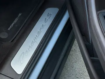PORSCHE Panamera 4S E-Hybrid BOSE PANO HD-Matrix